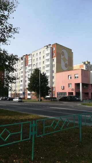 Апартаменты Современная квартира на Октябрьской Солигорск Апартаменты с 2 спальнями-8
